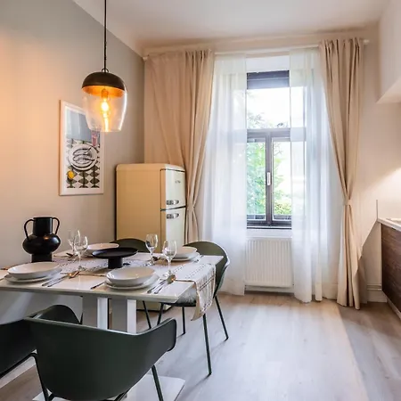 Eleven Apartments Prague Exterior photo