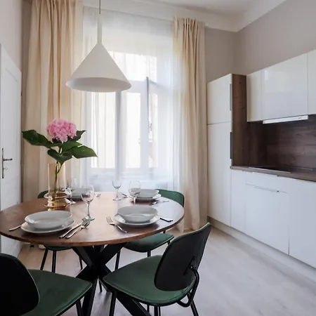 Eleven Apartments Prague Exterior photo